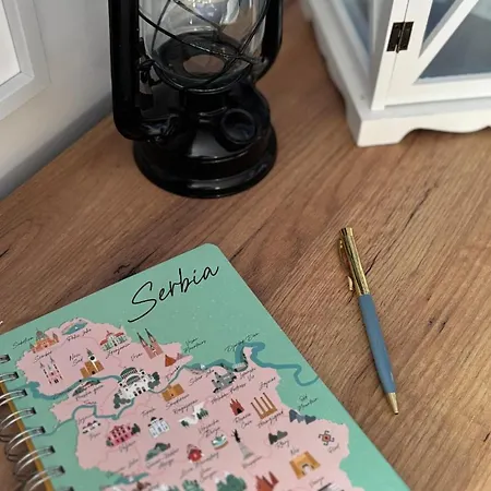 Oh, Mon Bateau! No Running Water, Bez Tekuce Vode