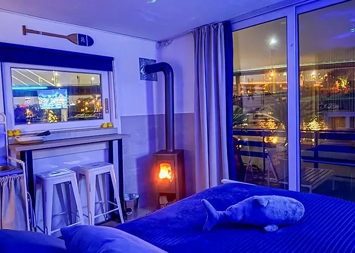 Oh, Mon Bateau! No Running Water, Bez Tekuce Vode בלגרד